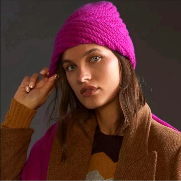 Anthropologie Accessories - NWOT Anthropologie Cashmere Beanie